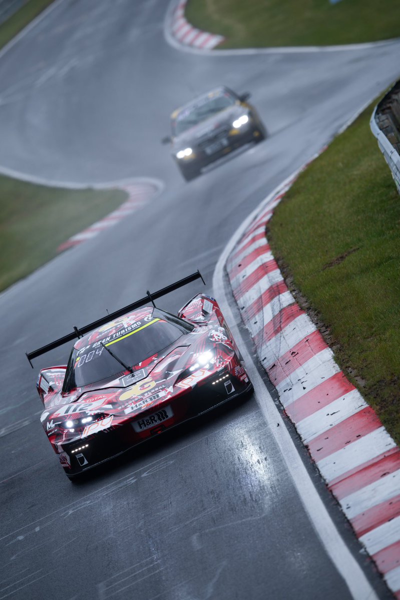 Hoy saldremos a la carrera más increíble del Mundo, las 24hr de Nürburgring. Muchas ganas de subirme al KTM y acumular experiencia en este mítico circuito.