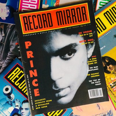 RMMoves's tweet image. Coming tomorrow at 4pm on phonic.fm all new Record Mirror Moves will be playing through the June 2, 1990 edition of Record Mirror magazine. Featured artists include Prince, En Vogue, Betty Boo, The Railway Children + Blue Aeroplanes! #RMMoves #PhonicFM