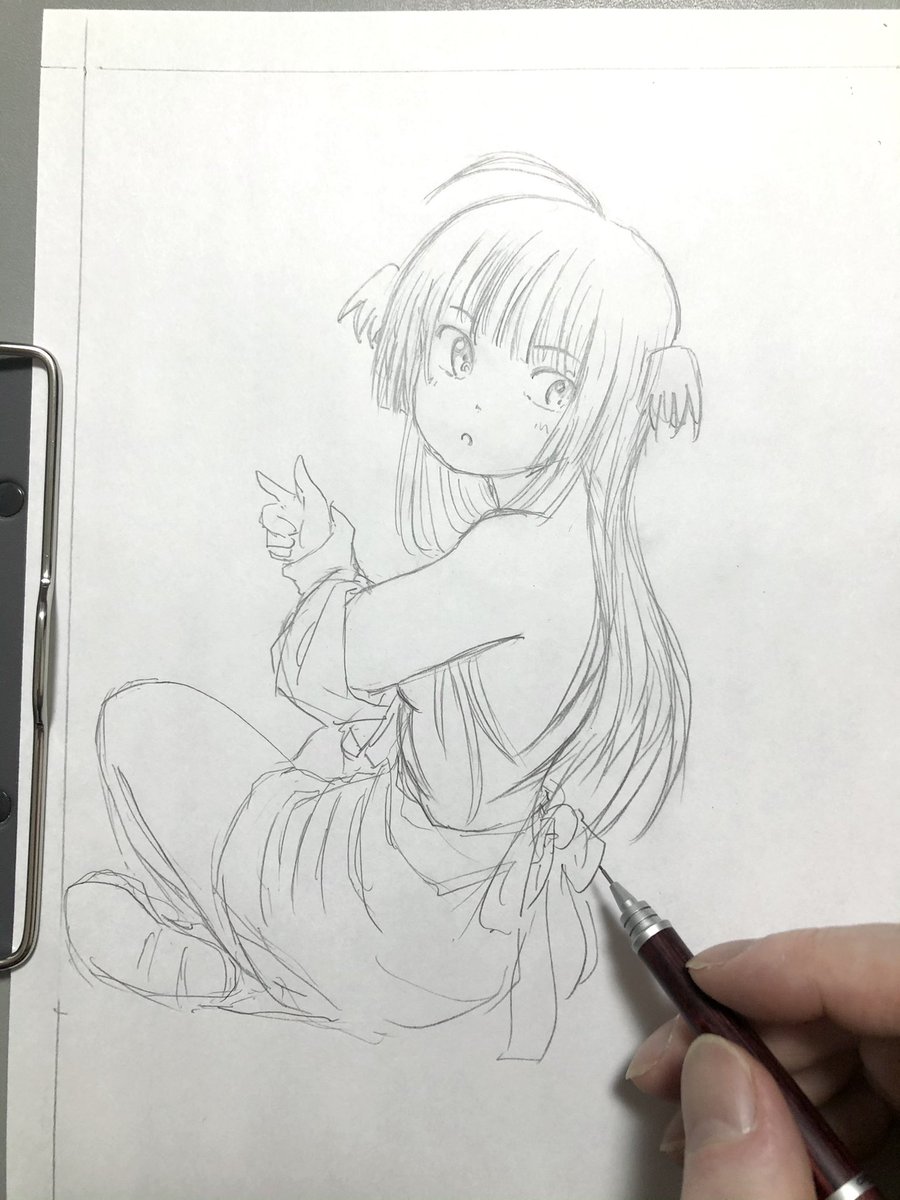 今回の「きゃぴ」でも、何気に描いた落書きをトレースして原稿にしています。
トレース台凄い!(=゜ω゜)ノ

#コミネコ #こみねこ #ちびるまんれでぃー 
https://t.co/hfcOfGAbBe 