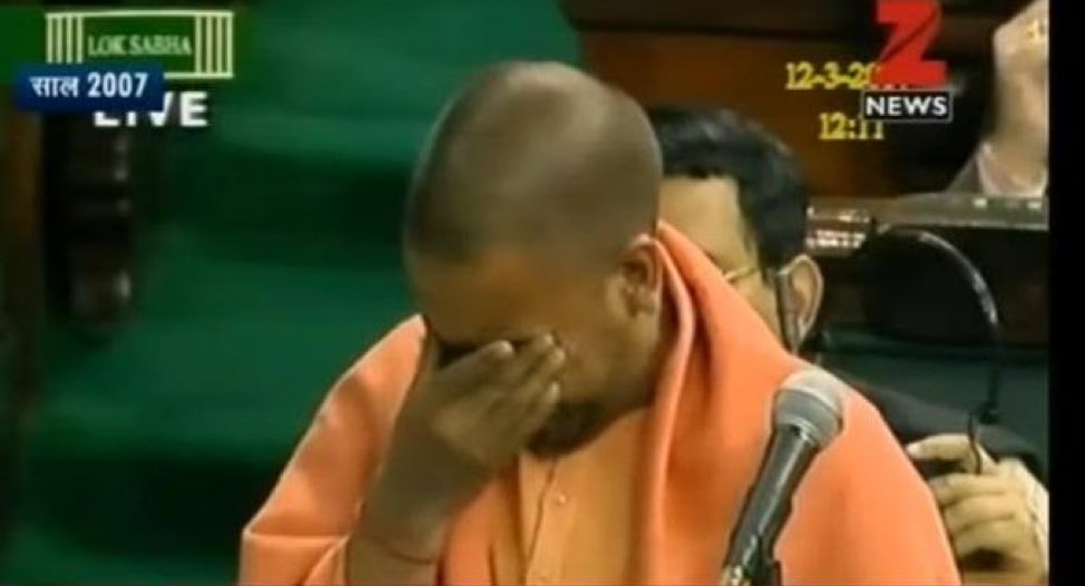 SureshTakSaini1's tweet photo. #यूपी_बेरोजगार_दिवस looking at this trend !😭😅

Meanwhile yogi ji condition on his Birthday 👇🏿 
#यूपी_बेरोजगार_दिवस https://t.co/UXiZLf6sX5