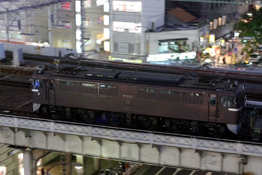 nite103's tweet photo. #EF65の日
ロービジ EF65 😀 https://t.co/ODIeKXFQUS
