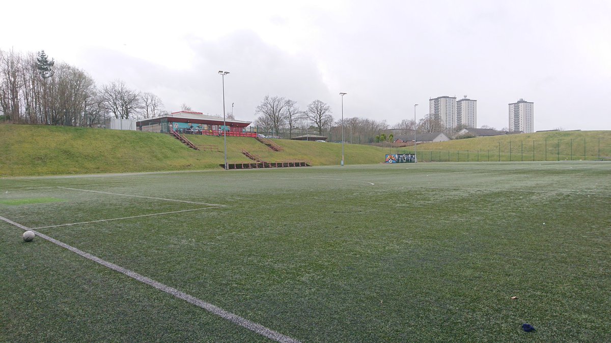 "Council believes that being a host city would inspire more young people to get involved in football &amp; would continue to build a strong sporting legacy in the city beyond the Commonwealth games in 2014"

Goals removed &amp; gates locked.  "INSPIRING"

#Euro2020Glasgow
#Castlemilk2021
