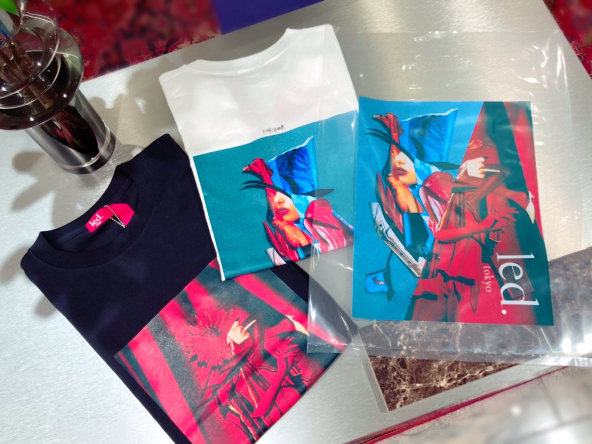 isetan_fashion's tweet photo. <led. tokyo>
Recommend!!

📸MARCOMONK × led. tokyo Tee type BLUE/RED
¥7,700

コラボレーションTシャツを店頭にてお買い求めのお客様にはオリジナルショッパーをお付けしております🍭✨

#ledtokyo
#MARCOMONK

6/2(水)～6/8(火)
伊勢丹新宿店 本館2階=イーストパーク https://t.co/Cu07exbAA4