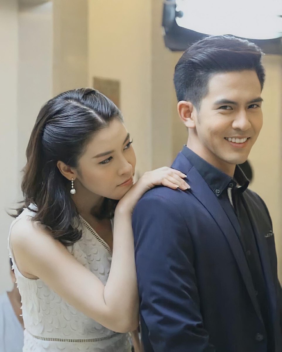 toeycheertoget's tweet photo. ชอบ พช ทุกรูปเวลาที่อยู่กับ พต เพราะมันทำให้เห็นมุมความน่ารัก ความสวยหวาน ความตัวเล็ก น่าทะนุถนอม ละมุนหัวใจ ซึ่งหายากมากที่ใครจะทำได้แบบนี้ ต้องเป็นสองคนนี้เท่านั้น #เต้ยเชียร์ สุดท้ายฝากความน่ารักของพวกเขาใน #บุพเพร้อยร้าย ด้วยนะ 🧡💙 @Toey_Pongsk @CheerNy14 #cheerny14 https://t.co/xStzrWPkfm