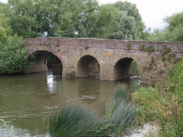 MuseumCromwell's tweet image. #OnThisDay 5 June 1644 Royalist officer Richard Symonds wrote near Evesham &quot;Pershore bridge was pulled down by our forces, so Waller should not follow, and forty of our men lost. The bridge fell from under them into the river.&quot; #Oops #EngineeringFail #EnglishCivilWar #17thCentury