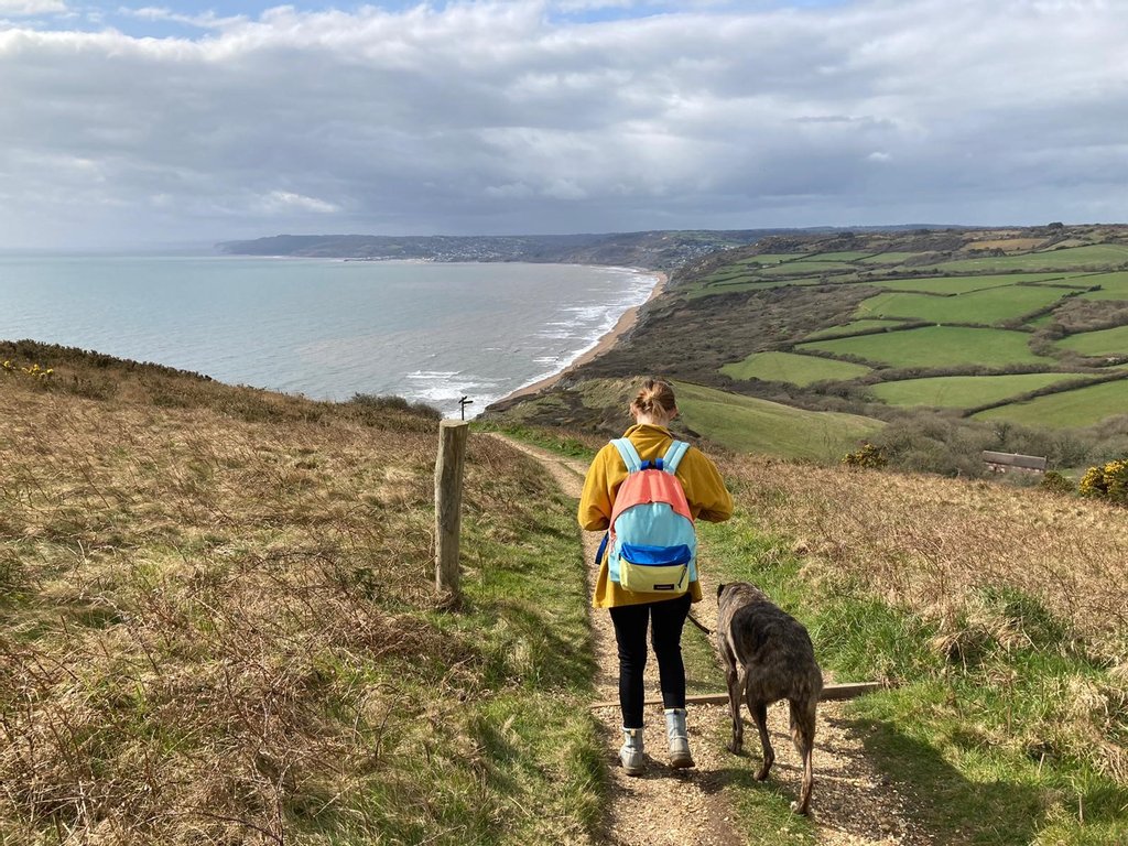 Take some time today to appreciate Dorset’s wonderful environment, with its rolling hills, rare heathland, Europe’s largest natural harbour and 88 miles of coastline. Enjoy your Dorset explore, be cool, act responsibly and take your rubbish home 🌎#WorldEnvironmentDay