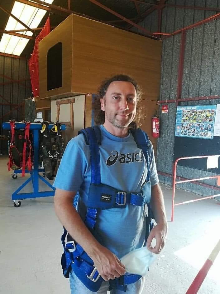 PARTAGEZ SVP🙏🙏
Vincent n’a plus donné signe de vie depuis le lundi 24 mai vers 18h.
Il a été aperçu pour la dernière fois rue de Metz (Etion) à Charleville-Mézières. Il mesure 1m75 a les cheveux châtains et les yeux bleus. Il serait parti à pieds en tenue de sport.
