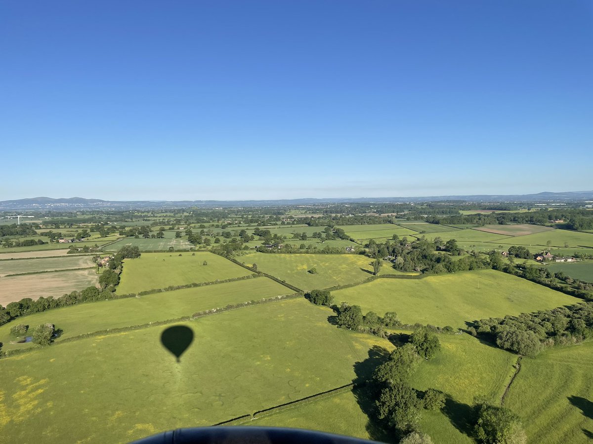 RachaelDoyle3's tweet photo. Thanks for a beautiful peaceful flight this morning @wickersworld perfect conditions for my first balloon flight 😊 to celebrate my half century 🥂 https://t.co/XA4PFzYJRV