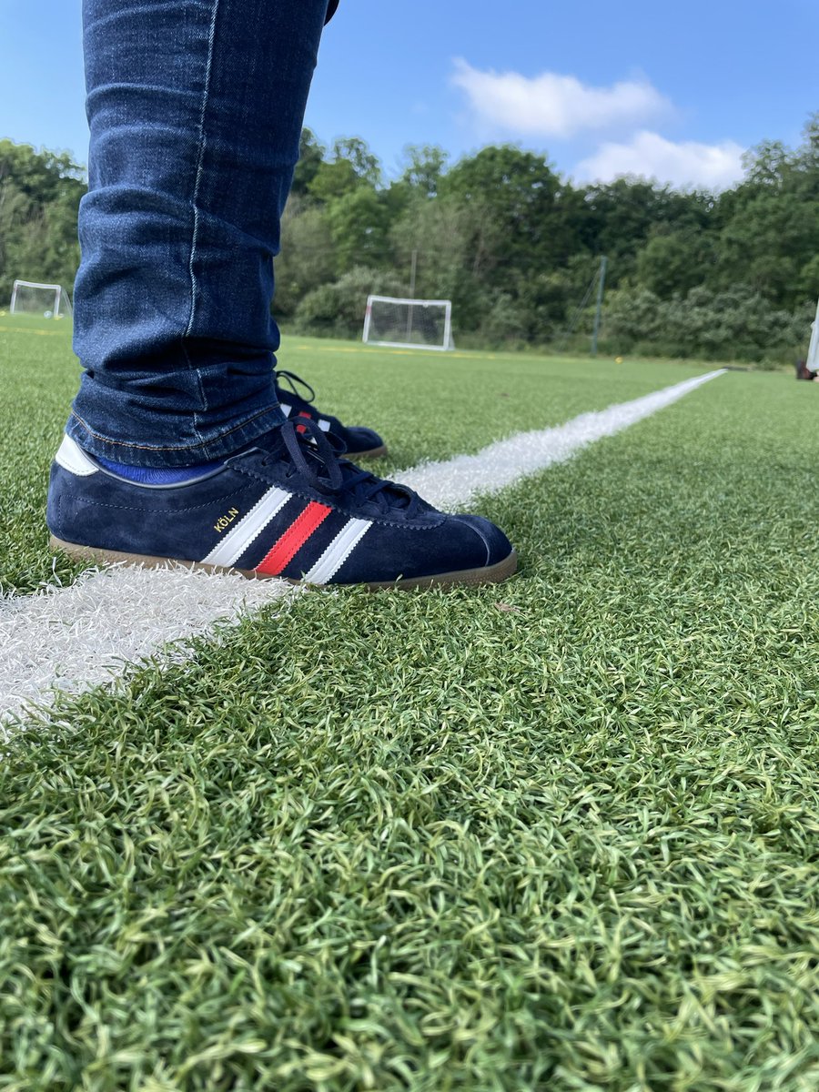 It’s my favourite time of the week
#thebrandwith3stripes
#Adifamly
#grassrootfootball