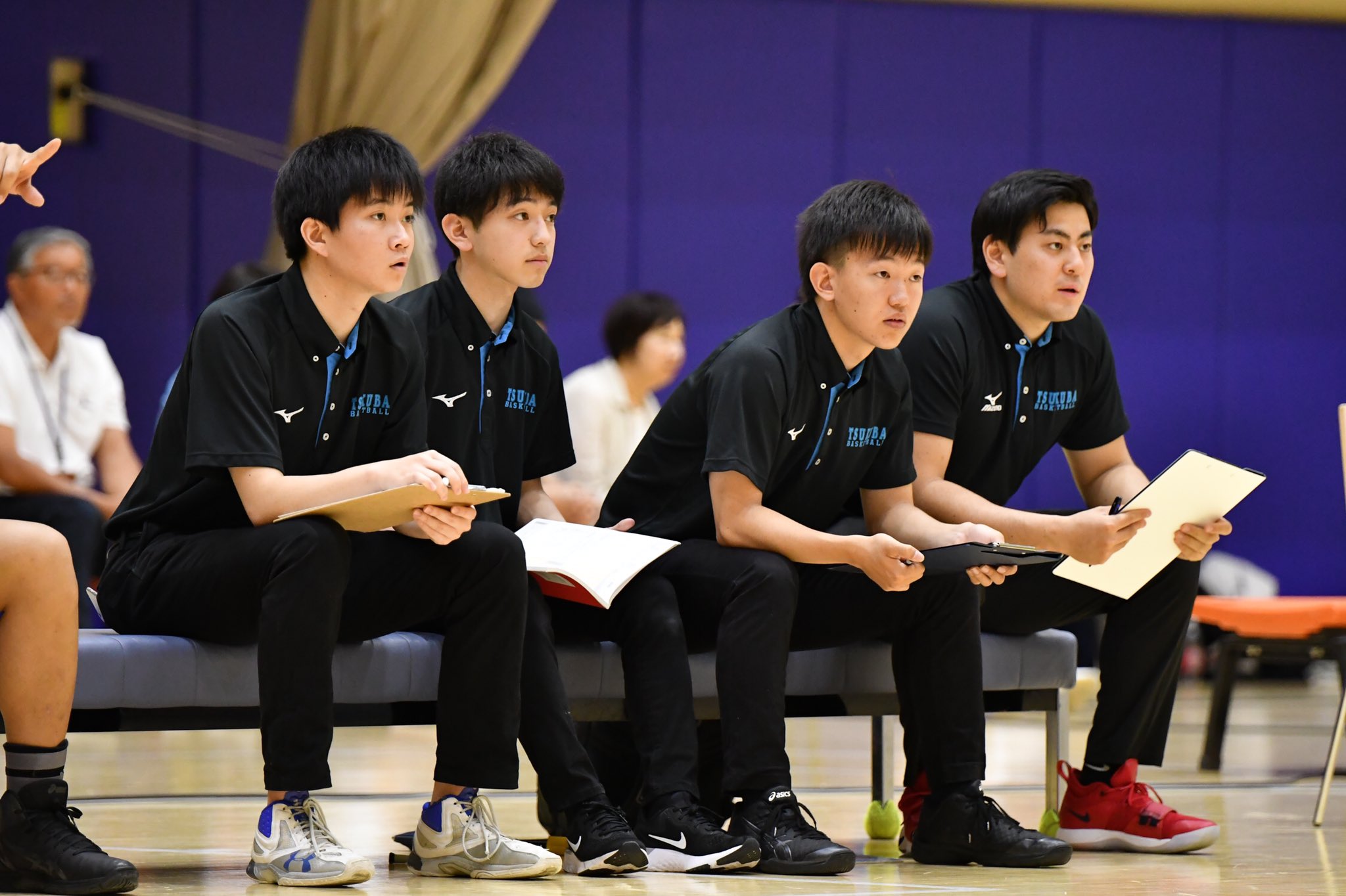 筑波大学男子バスケットボール部 部員紹介 本日はこの2人 名前 役職 学類 学年 出身校 趣味 2枚目 和田凌 Mg 人文4年 千葉県立船橋高等学校 Nbaプレーオフ観戦 3枚目 伊藤大樹 学生コーチ 体育4年 石川県立金沢泉丘高等学校 プロレス観戦 筑波大学