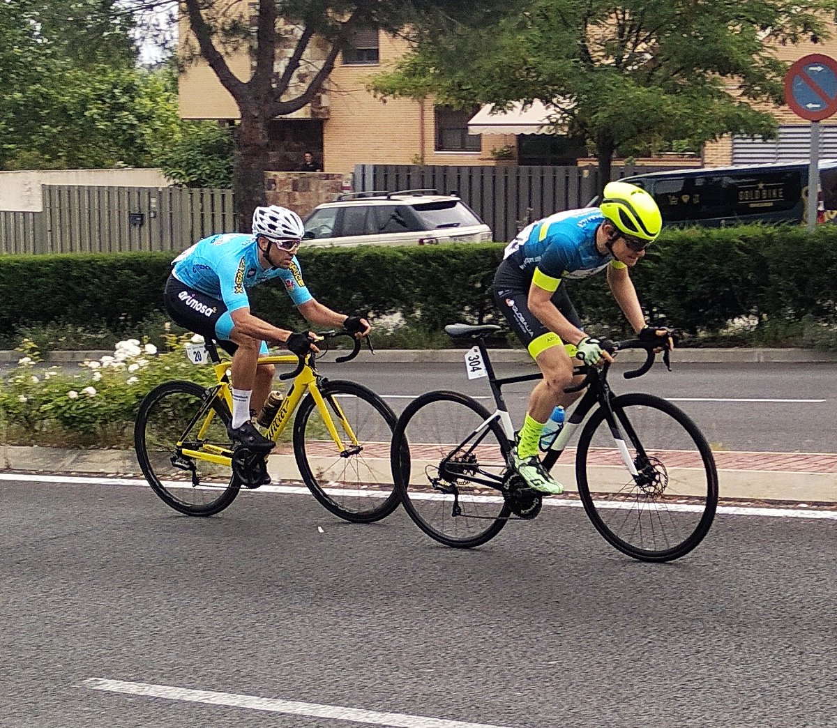 VII GP Salchi #Coslada
Diferentes movimientos en carrera donde nuestros corredores están muy atentos!!! <a href="/grupoavimosa/">Grupo Avimosa</a>