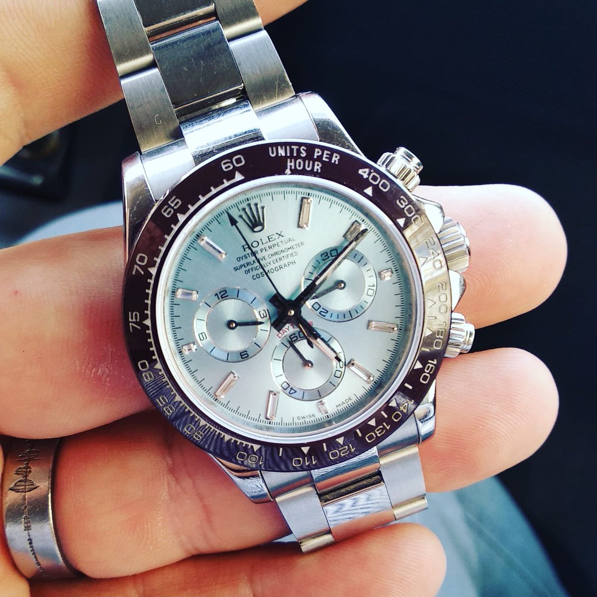 Valcava1's tweet photo. Mega okazja tylko dla partnerów biznesowych #watch #rolex #rogerdubuis #sevenfriday https://t.co/NP2te8STOx