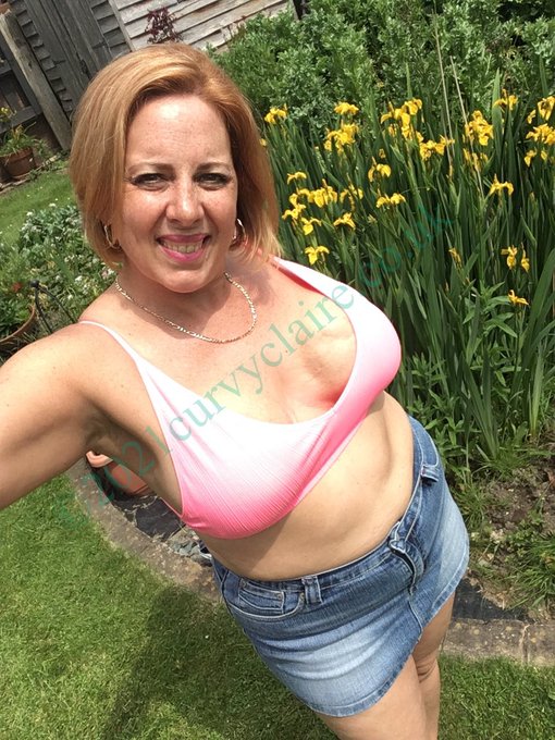 Loving the sunshine I my denim mini https://t.co/cQOjxSvdax<a href="/tag/lace"class="tags"><span>#lace</span></a><a href="/tag/fishnets"class="tags"><span>#fishnets</span></a><a href="/tag/pvc"class="tags"><span>#pvc</span></a><a href="/tag/holdups"class="tags"><span>#holdups</span></a>