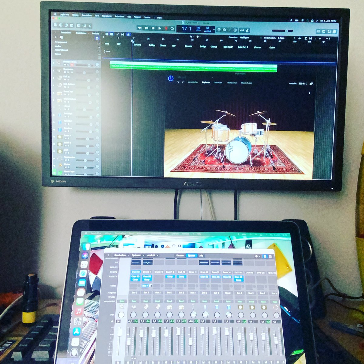 Guitarmarco666's tweet image. With #drumproduction finally done I can prepare to track #bassguitar next... let‘s geht that 4-String set up and get the ground to shake #drumprogramming #logicprox #newalbum #staytuned #rockmusic #heavymusic