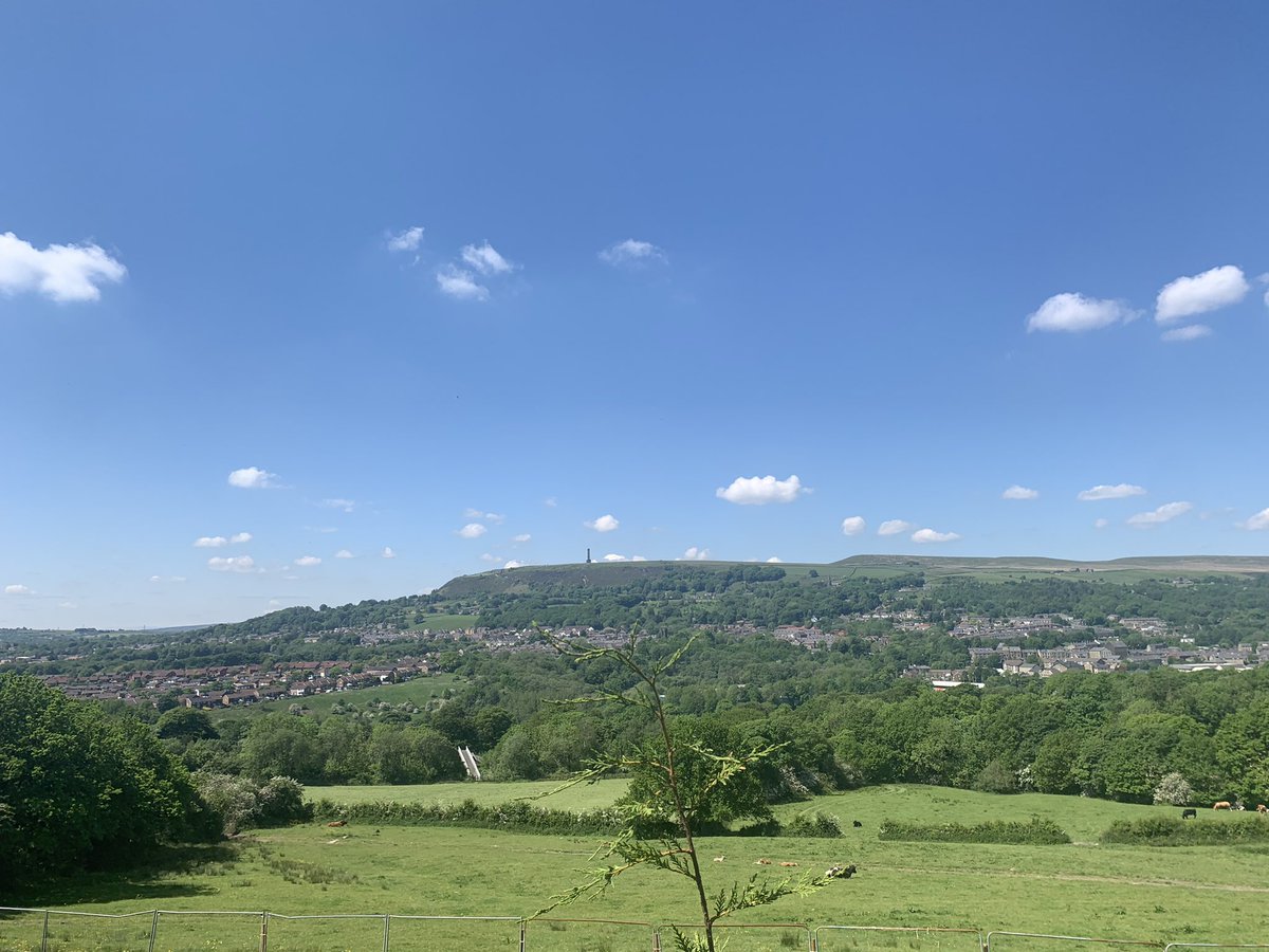 nathrich92's tweet photo. 91/92 grounds done โฝ๏ธ๐โ
Gigg lane home of @buryfcofficial
Hot and hilly today โ๏ธ๐ฅตThanks to Dawn & John from @SuperJCharity for coming out ๐
Next up the finale! 26th June to Rochdale ๐ฅณ #runaroundthegrounds https://t.co/yxb2XIEp4l