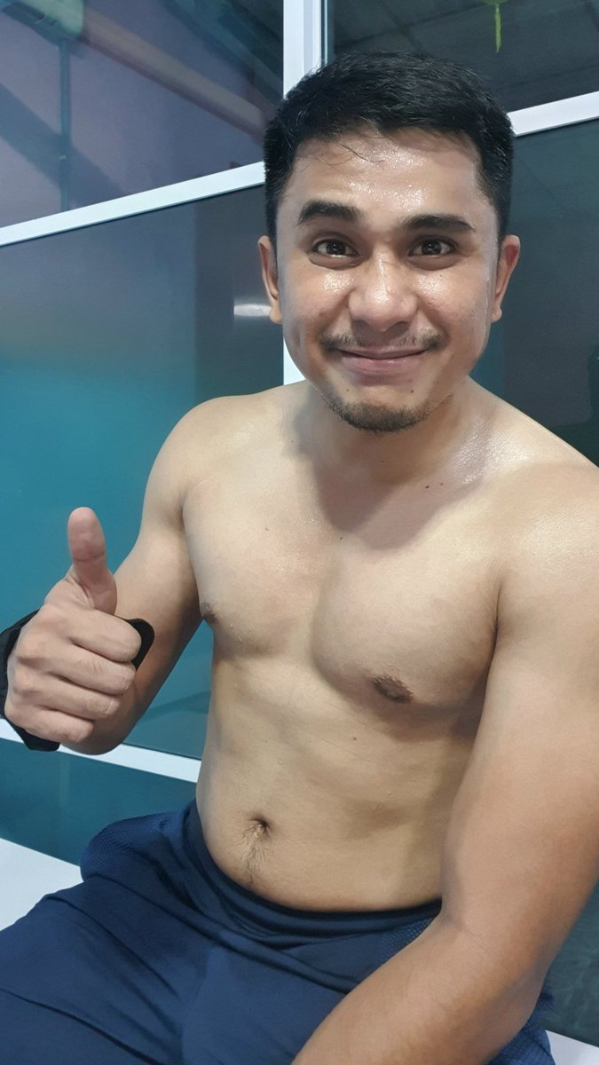 Nuk2Nick's tweet image. คนอ้วนก็เหมือนยาดม 
ไม่เน้นชื่นชม แต่เน้นชื่นใจ♥️

#เก็บพุงไม่อยู่ #ลดพุง #ออกกําลังกาย