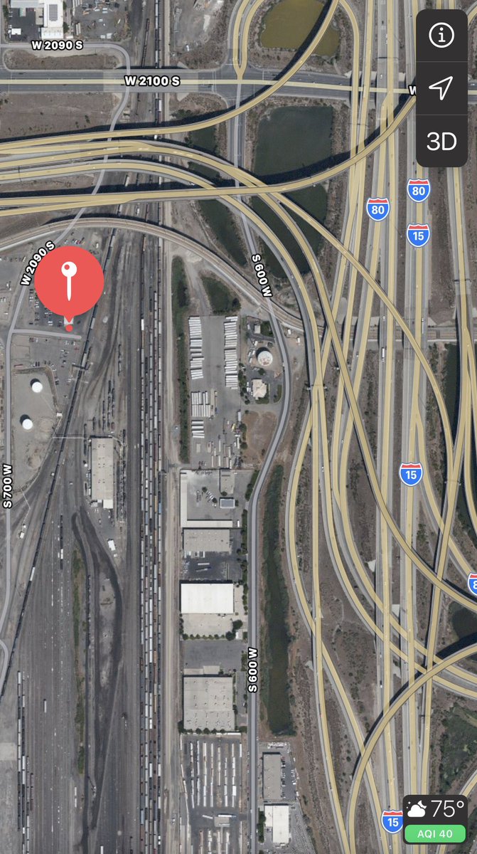 SLCScanner's tweet photo. #TrainFire #SSLFD 650 Davis Rd. Crews dispatched to #UnionPacific. Complainant from #UP advised a train was on fire. They are being escorted to the train. On arrival they located some hydraulic lines on fire. Stby for updates. https://t.co/B3VYRvMllM