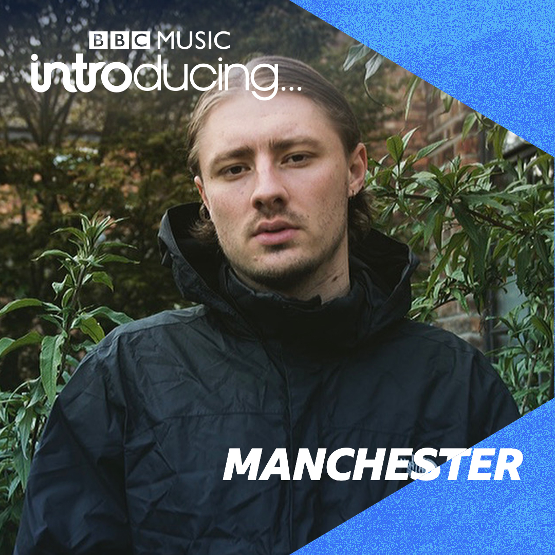 Some incredible new artists in the mix today that we are OBSESSED with including <a href="/piri_io_/">piri</a> <a href="/PagsKennedy/">Paige Kennedy</a> <a href="/kj_topp/">KJ TOPP</a> and Secret Night Gang

Get them on your radar 👀

🎧  bbc.co.uk/programmes/p00…