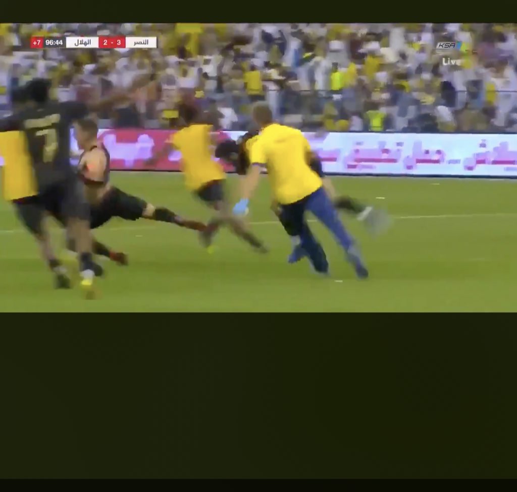 a9fer1's tweet photo. @aboalhead @hassnailbargi @sport24_tv https://t.co/D73wTeCBcv
