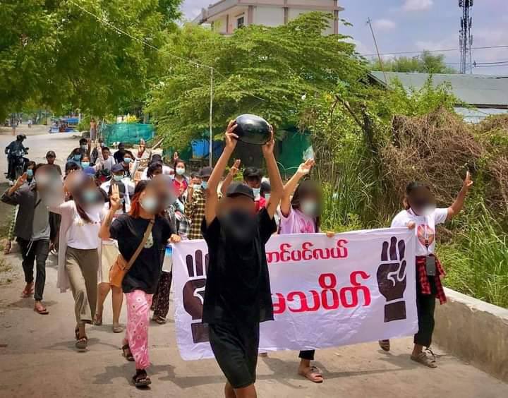 AungPinLal’s Main Strike in defiance of military dictatorship. #LessTalkMoreActionsASEAN #June5Coup #WhatsHappeningInMyanmar