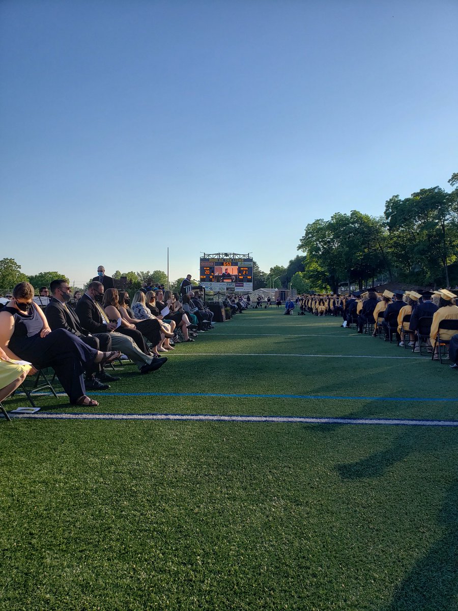 RLASHPRIDE's tweet image. Congratulations to the Class of 2021!