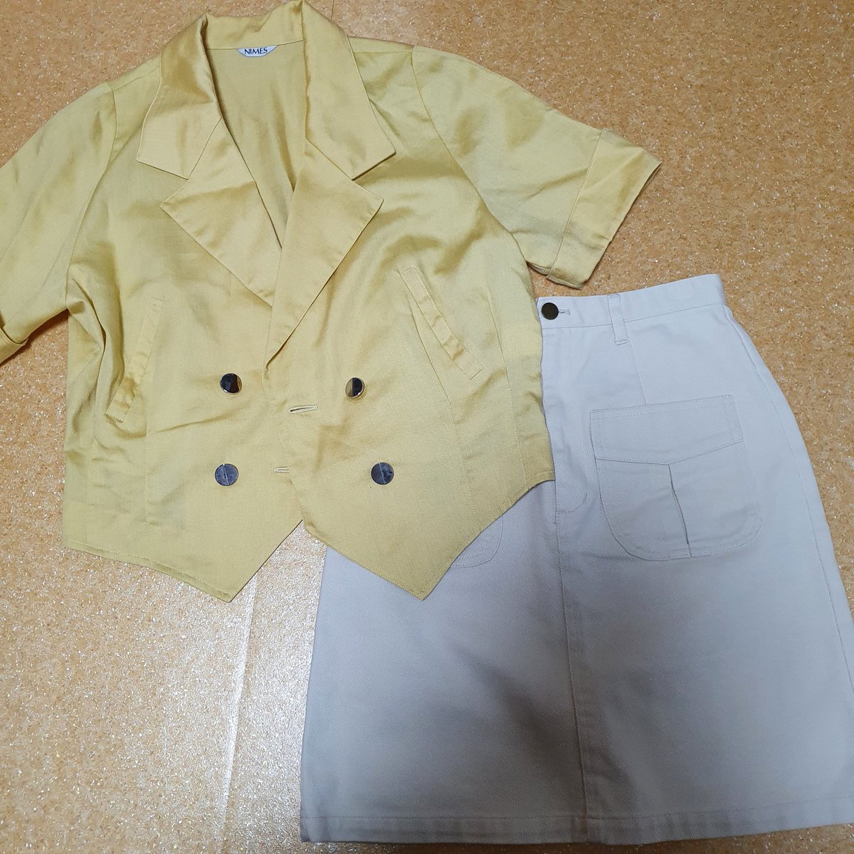 이번마소플도 행복가득 해피해피했습니다~
빈티지옷살생각없었는데 넘나 이뻐서 결국 대리고오고 말해뭐해 귀걸이도 한가득 겟했네요>_<// 정말 전부 너무 이뻐♡ 다들 이 더위에 수고하셨습니다♡ 예쁜상품감사해요
<a href="/Magicgirl0501/">💕마법소녀 플리마켓💕6/5일 디스퀘어광장</a> <a href="/dawninthedrawer/">서랍속새벽</a> <a href="/MoonFairy_Shop/">Moon Fairy🌙</a> <a href="/mistisch_2020/">💜🌌미스티쉬 Mistisch🌌💜</a> @che__official