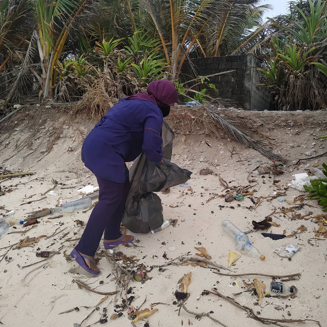 fathun6663's tweet photo. World Environment Day is a reminder for us to pause and reflect on our actions and their subsequent consequences on the planet. #veshisaafu #doyourshare #worldenvironmentday2021 #environmentday #recreate #restore #reimagine #climatecrisis #climatechange #climateisreal https://t.co/qVGk9uH16S