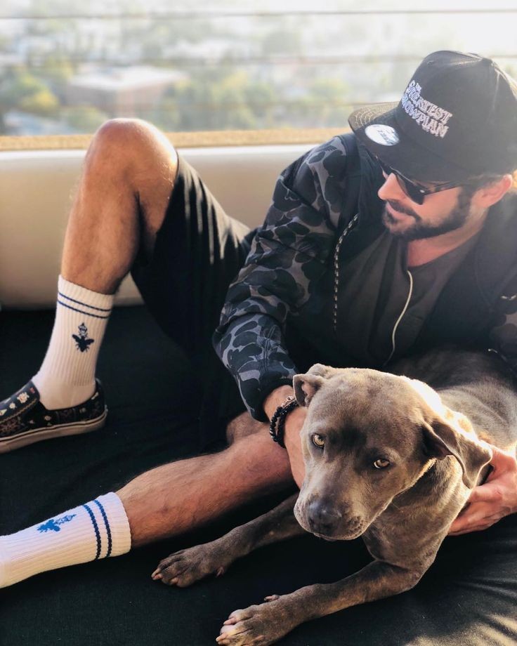 Remember when Zac Efron resqued this beautiful angel from being euthanized?