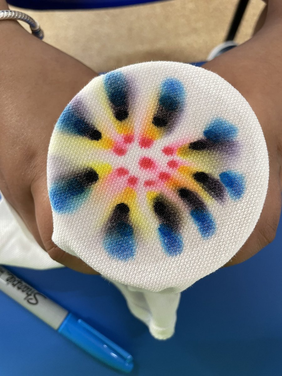 Manraj26's tweet photo. Tie and dye and chromatography. Investigating pure, mixtures and solubility @CRESTAwards @MatthewsAction https://t.co/AYFWA2jts6