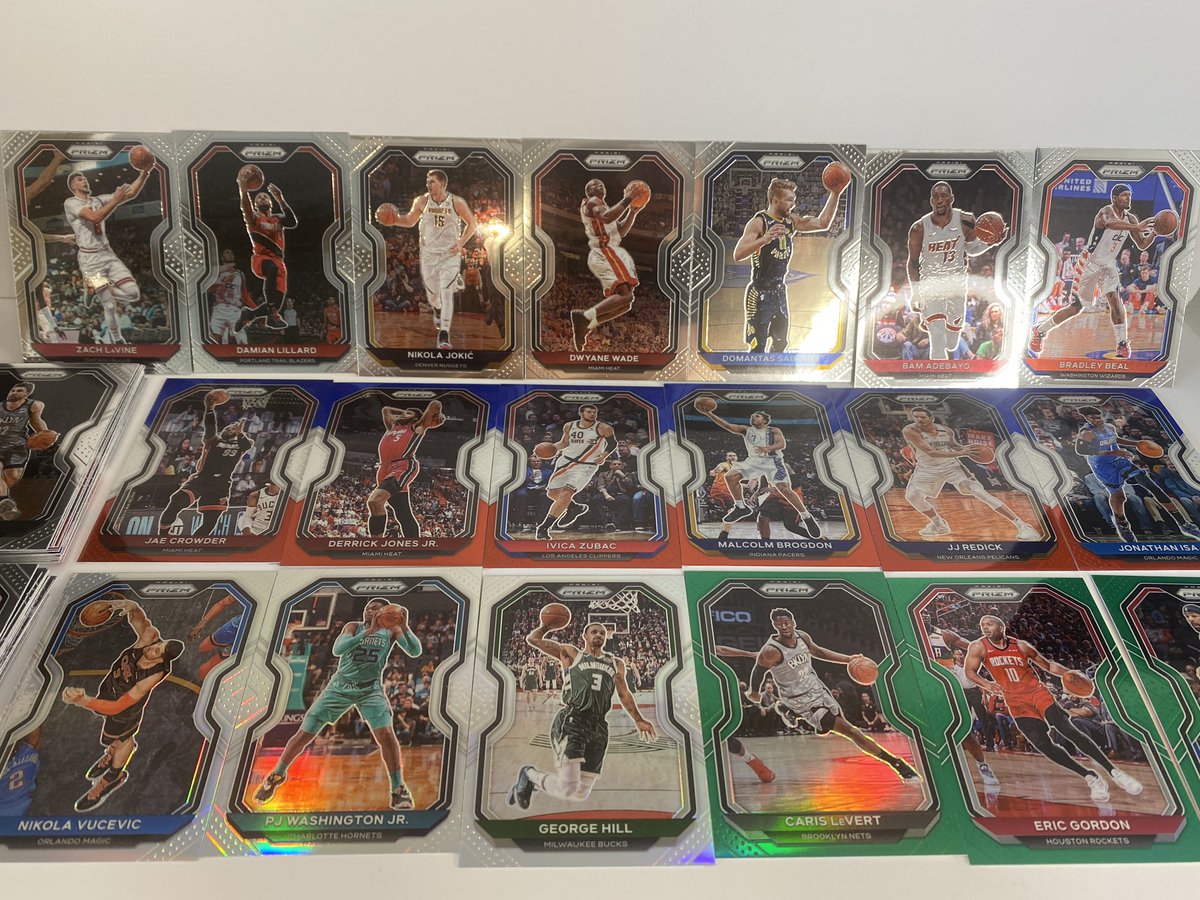 gmatsu's tweet photo. @HiveCards $1 Each - add $1 for PWE (1/3) &amp; $4 for BMWT (more) more pics to follow https://t.co/BFCSnsHxib