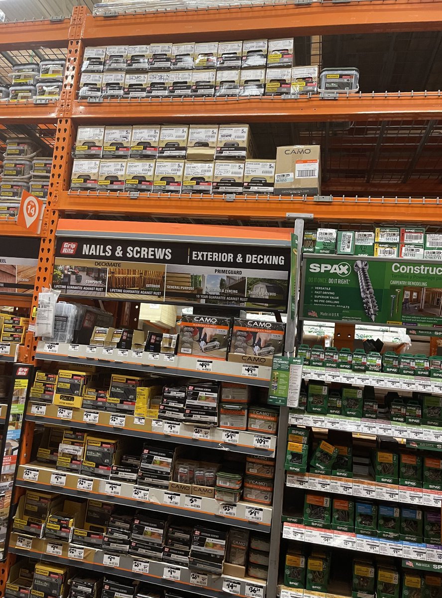 EJ_Jarrell's tweet photo. This crew @THD0941 is really killin’ it! Bay directed packdown 💯 All overhead tags located 💯 Freight increasing product availability, organizing overheads for inventory prep, and driving the #onehomedepot mentality!! 💪#teamworkmakesthedreamwork https://t.co/QNm7UnfQ33