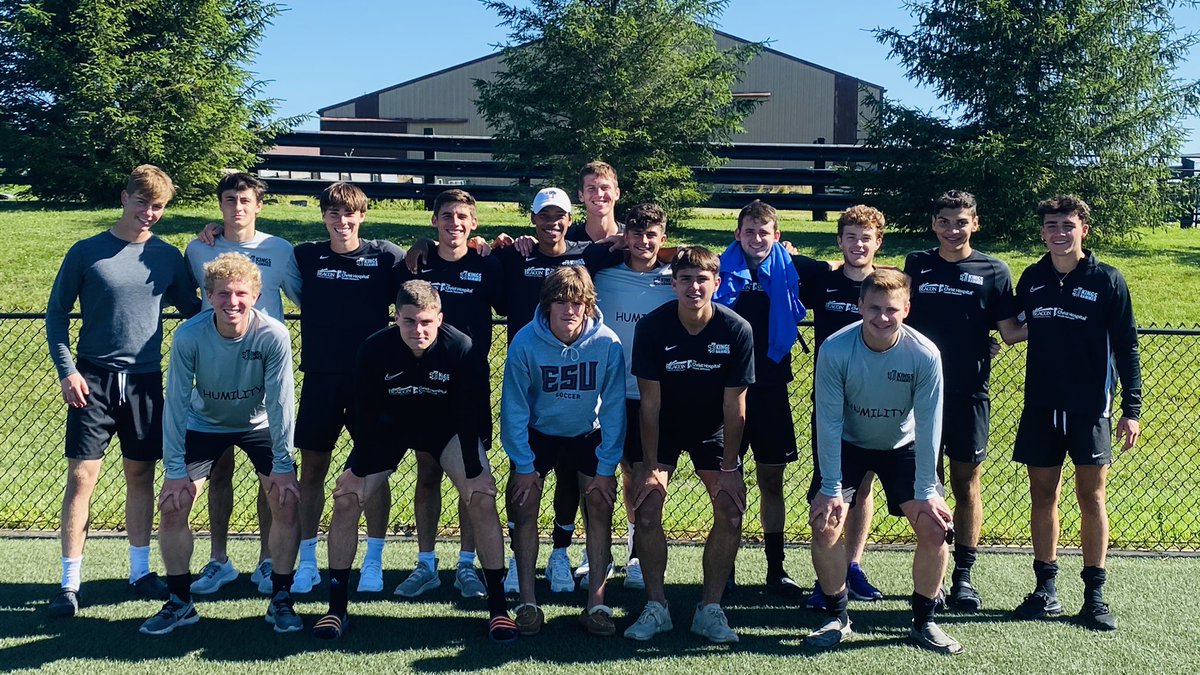 KHA02Red's tweet photo. It's GAME DAY ⚽ @KYYouthSoccer
State Cup semi finals 8am, field #7 @etownsportspark https://t.co/x26Ebb3dV4