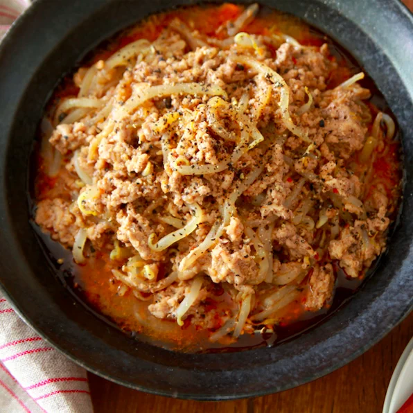 包丁要らずで、しかも電子レンジで作れちゃう！もやしを使った簡単&お手軽レシピ！