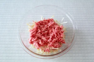 包丁要らずで、しかも電子レンジで作れちゃう！もやしを使った簡単&お手軽レシピ！