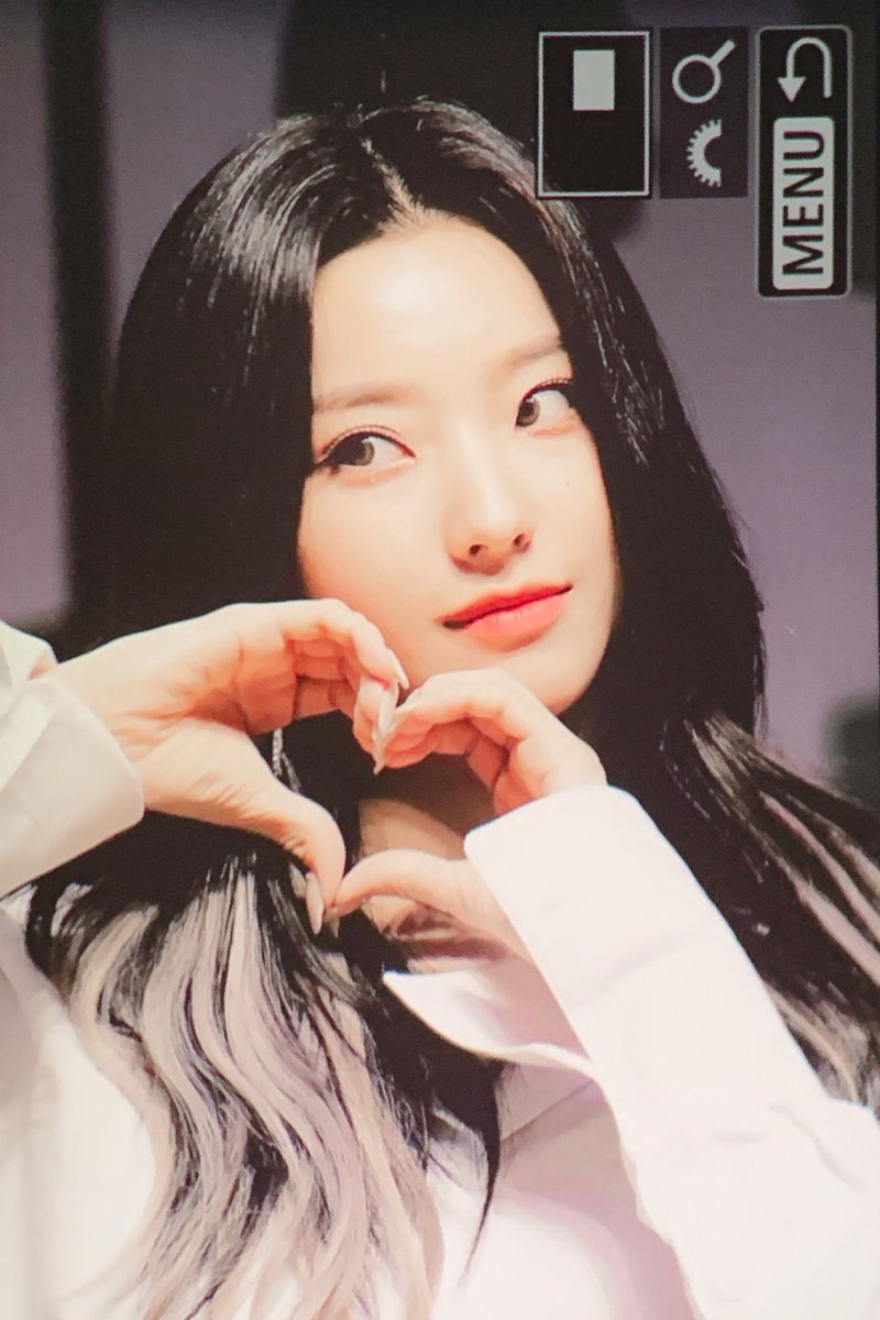 210605 #프로미스나인 #fromis_9 #이새롬 #새롬