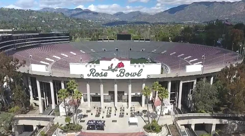 mrfunstravel's tweet photo. We still have a few spots left for our trip to #Pasadena #LaborDay weekend! Click the link in our bio. #CharterAir #SantaMonica #Hollywood #GeauxWithThePreauxs https://t.co/8WGJc5B4fE