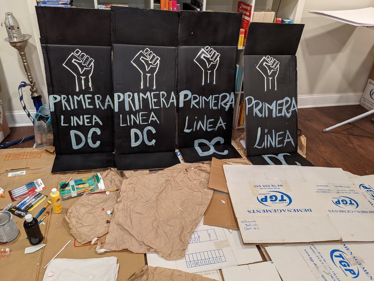 EbiruReredrum's tweet photo. Are you ready??? Because we're. Today in #WashingtonDC we march so they can hear us, today we march so someone can hear them. #NoJusticeNoPeace #showmewhatdemocracylookslike @_EnriqueHiggins @DeCurreaLugo @TembloresOng @wilsonariasc @DonIzquierdo_ @Margaritarosadf @Rosa_Alcarajo https://t.co/sQq2SOZPx0