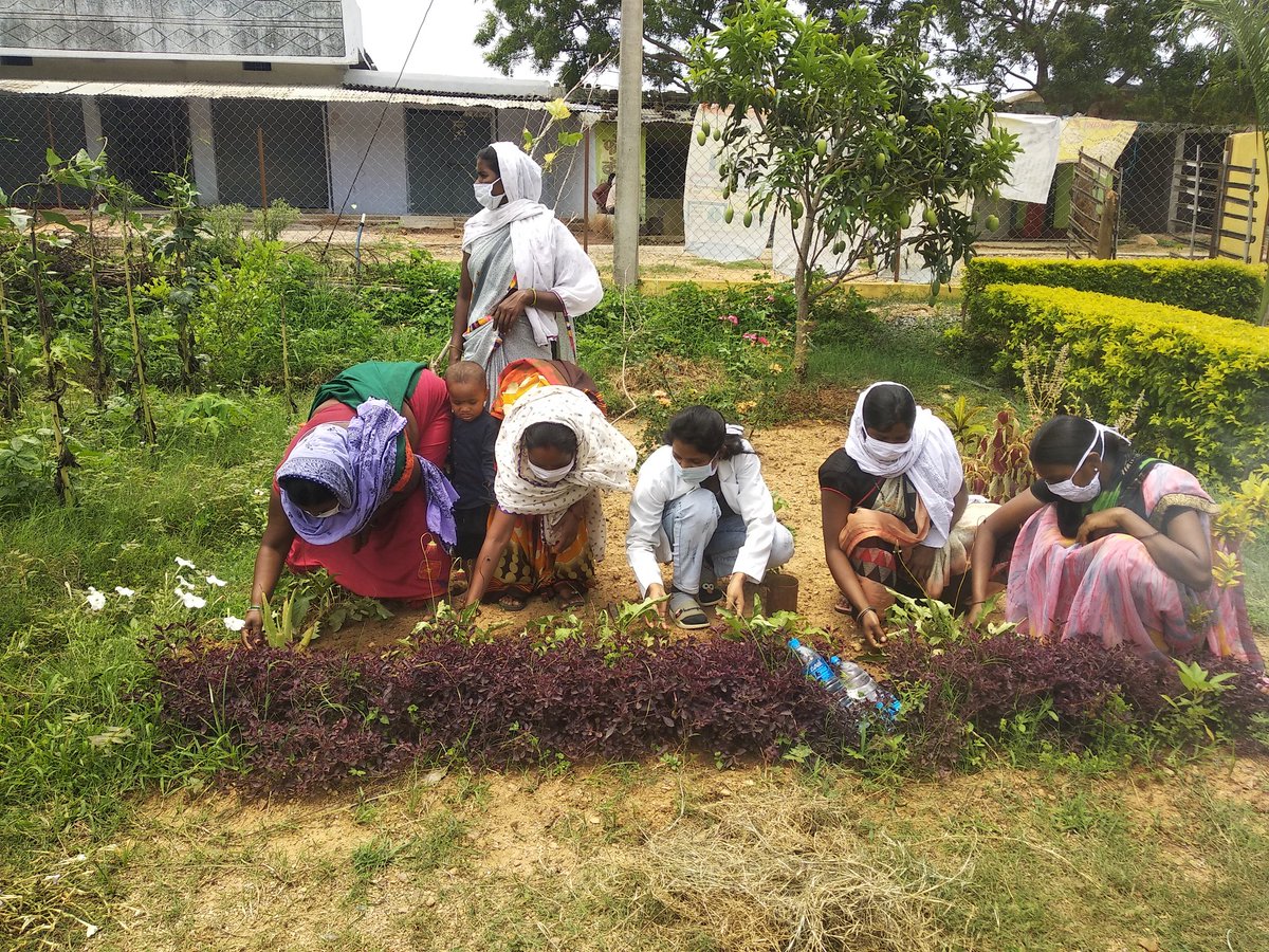 Today Yoga conducted at hwc bilaspur, block-batauli,dist surguja
@AyushmanHWCs
@TS_SinghDeo
@PriyankaJShukla
@HealthCgGov
@SurgujaDist
@Sanjeev67579675
@DrPSSisodia
@DrShailendraGu7
@pushpen23275912
@SurgujaHealth
@kshekharrao93  pic.twitter.com/BVU5Etegw0 htt