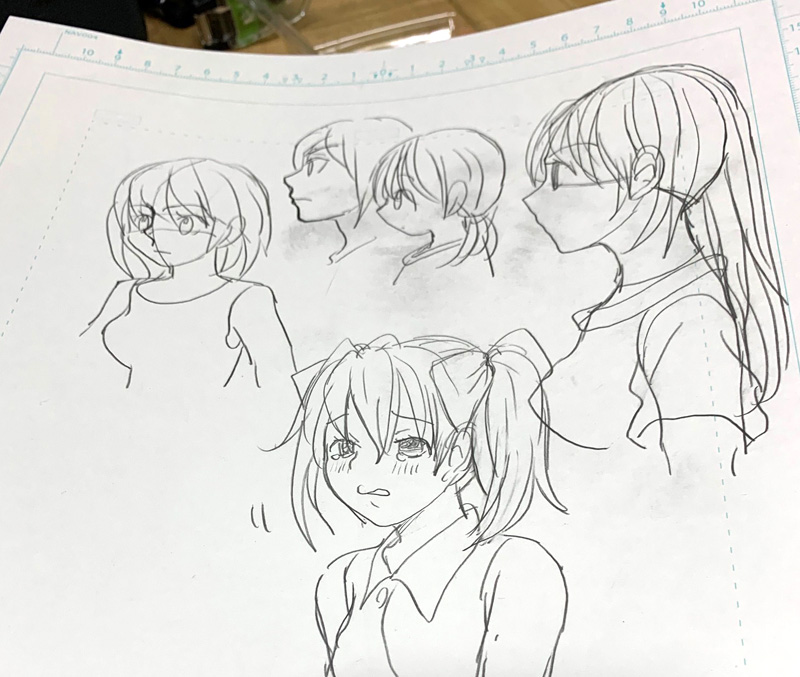 甥っ子が「横顔が上手く描けない」というのでレクチャーがてら描いたやつ。横顔ってほんと難しいよね…。 