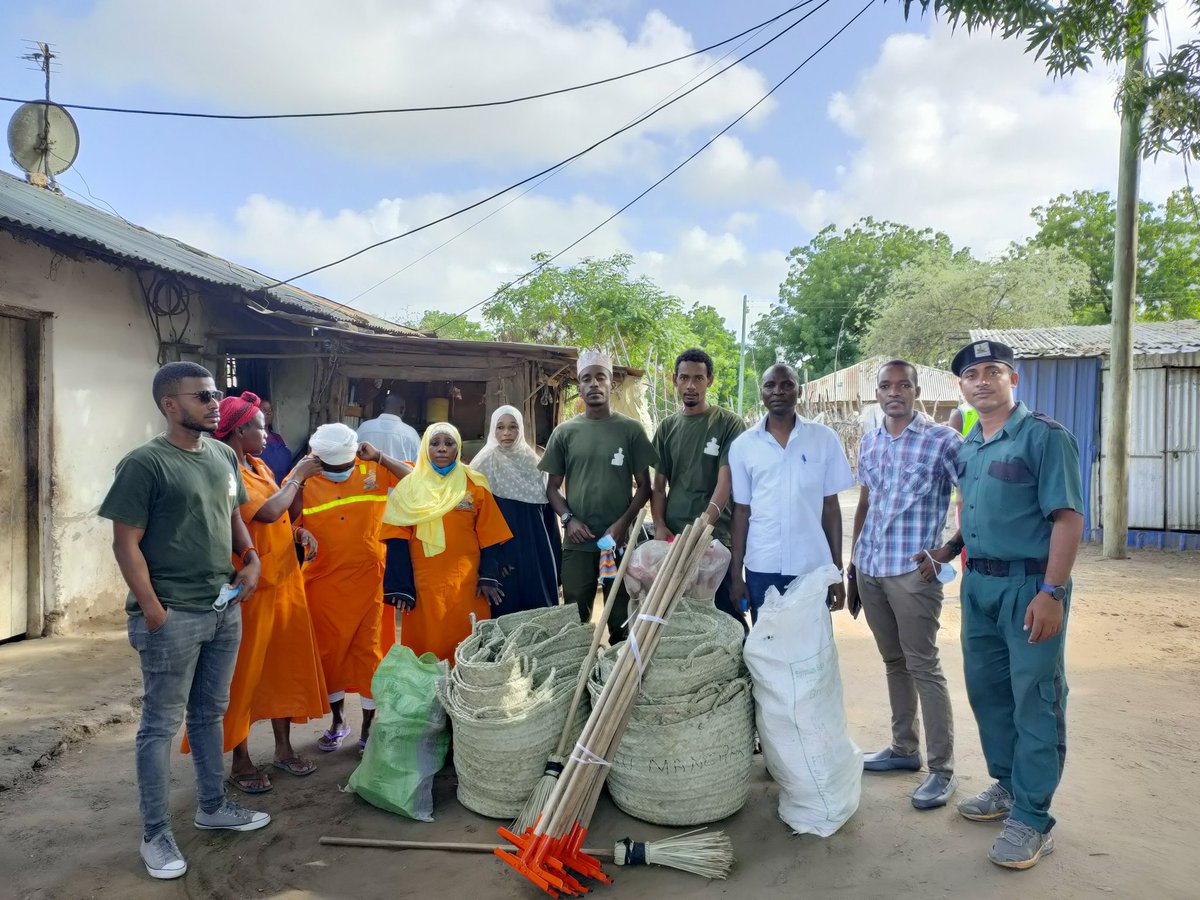 Small acts, when multiplied by millions of people, can transform the world ~ Lamu County 2021
#WorldEnvironmentDay 
#EcosystemRestoration 
#ClimateAction