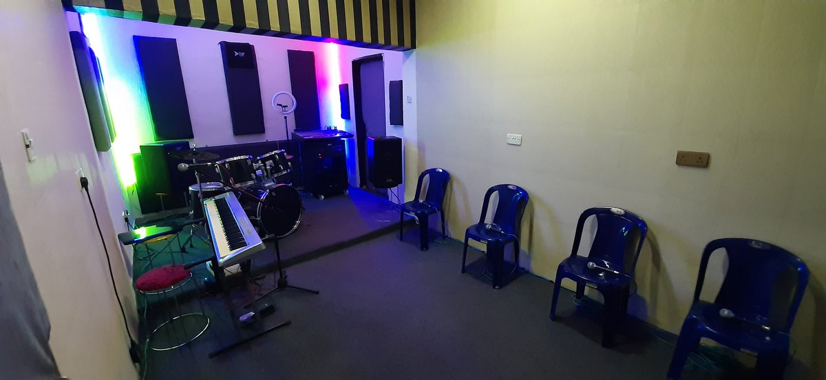 #TWFCONCEPT Studio. 
10k for 4hrs. Valid till June 28.
Visit us today and book a Session for your music team/band.