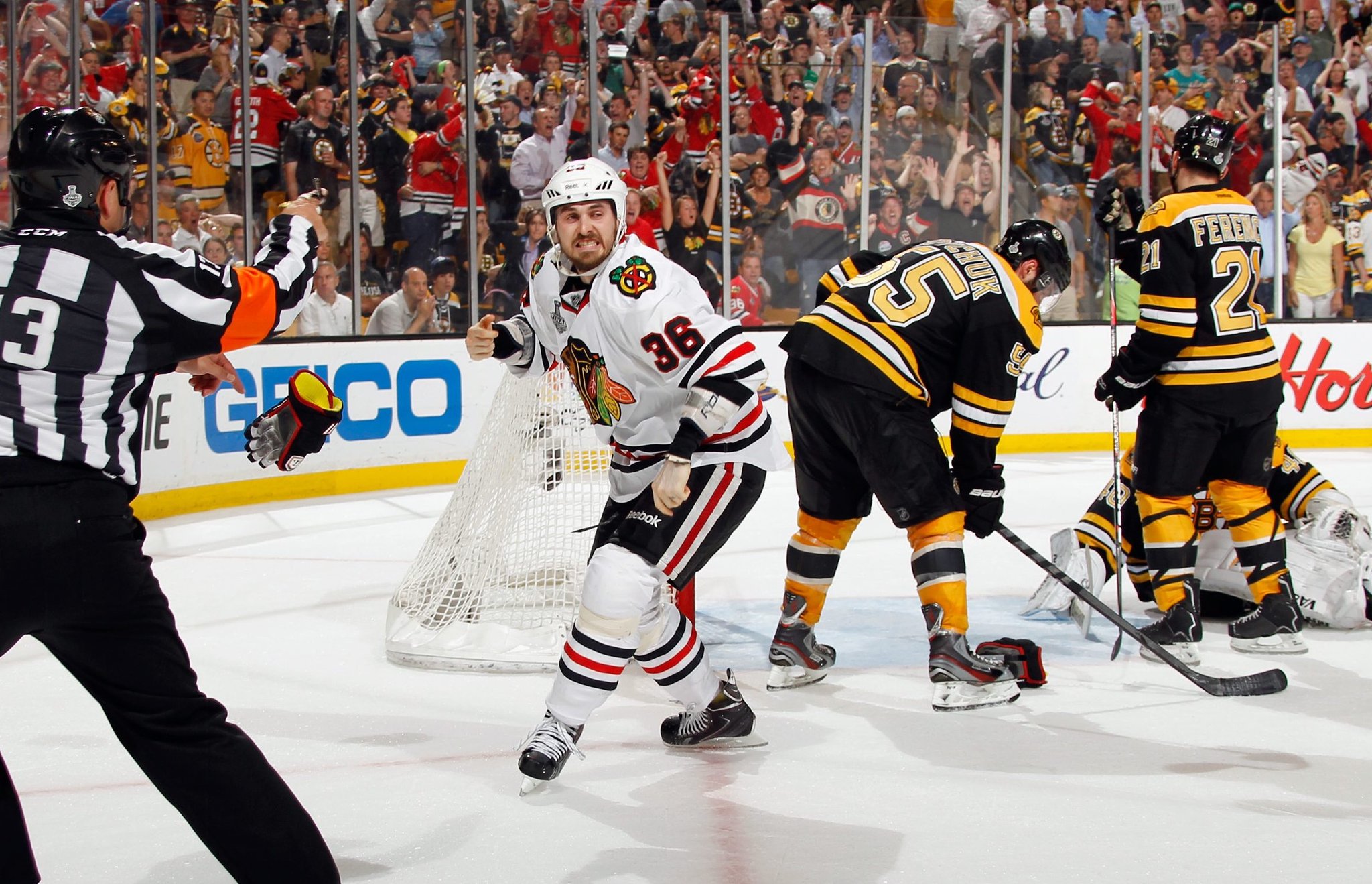A Happy 35th Birthday to 2-time Champion Dave Bolland! 