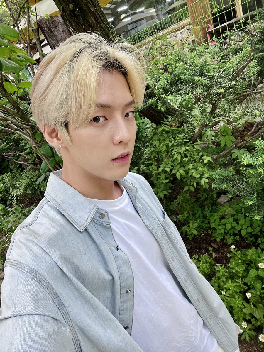 btob2mh's tweet photo. 그리고 그 날의 나😌 https://t.co/b2arRxQjl2