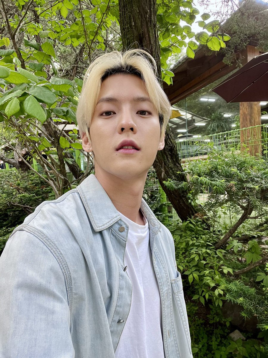 btob2mh's tweet photo. 그리고 그 날의 나😌 https://t.co/b2arRxQjl2