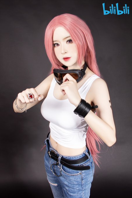 Twitterのコスプレ画像2