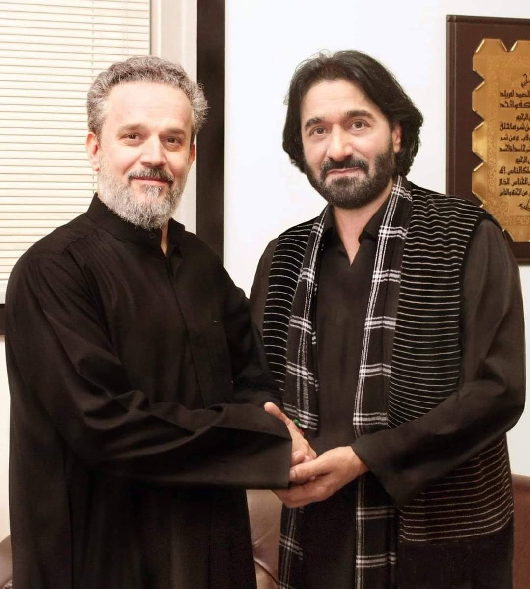 Hashirr110's tweet photo. Really We Call him a Living Legend For a reason 🙌🏼❤️
Nadeem Sarwar He is a Gem's 💎❤️
#NadeemSarwarLivingLegend https://t.co/8nGYlAI9pi