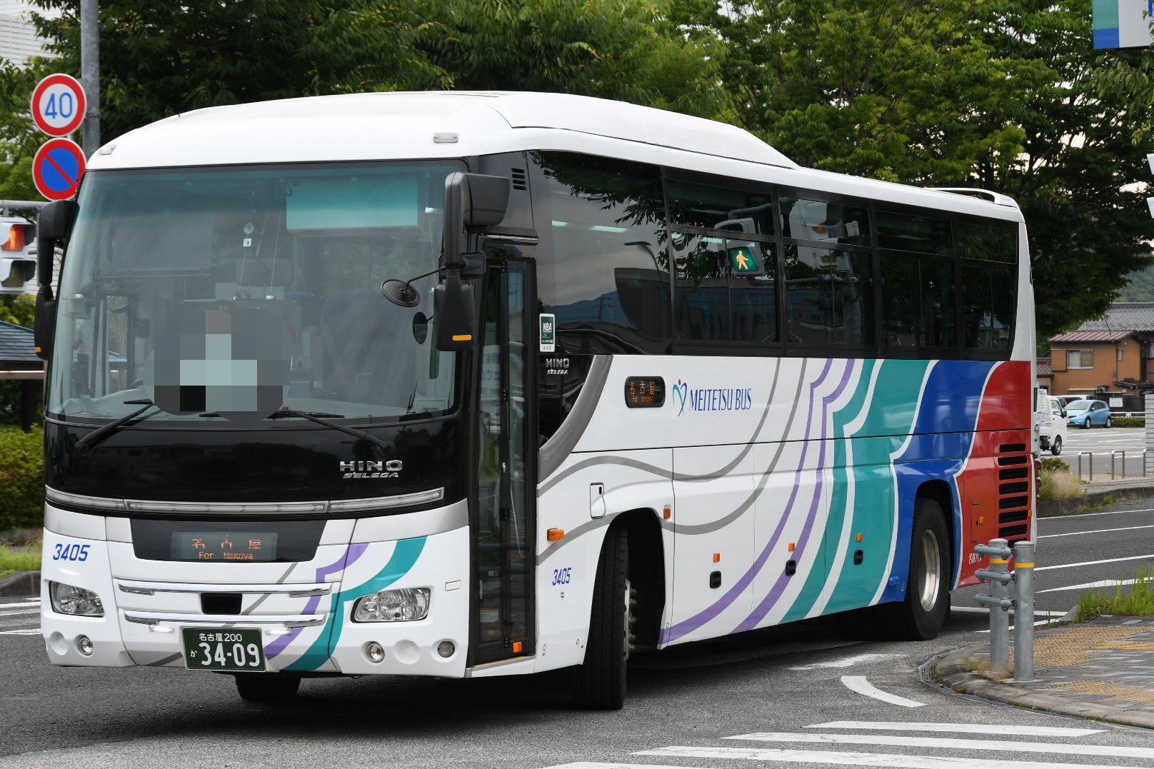 わた 今日の撮影まとめ 21 6 5 名鉄バス3405 3409号車 名古屋中央 夕方関シティターミナルで記録してきました おまけ 23号車山県バスターミナル幕 山県バスターミナルにて待機風景 詳しい方教えてください 名鉄バス のledはシャッタースピード60分