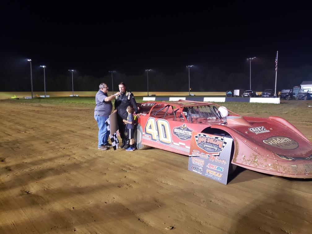 Billy Eash picked up our 3rd  win of the season last night, this time  at Dog Hollow  Speedway.  <a href="/Rocket_Chassis/">Rocket Chassis</a>
 @Accu_Force