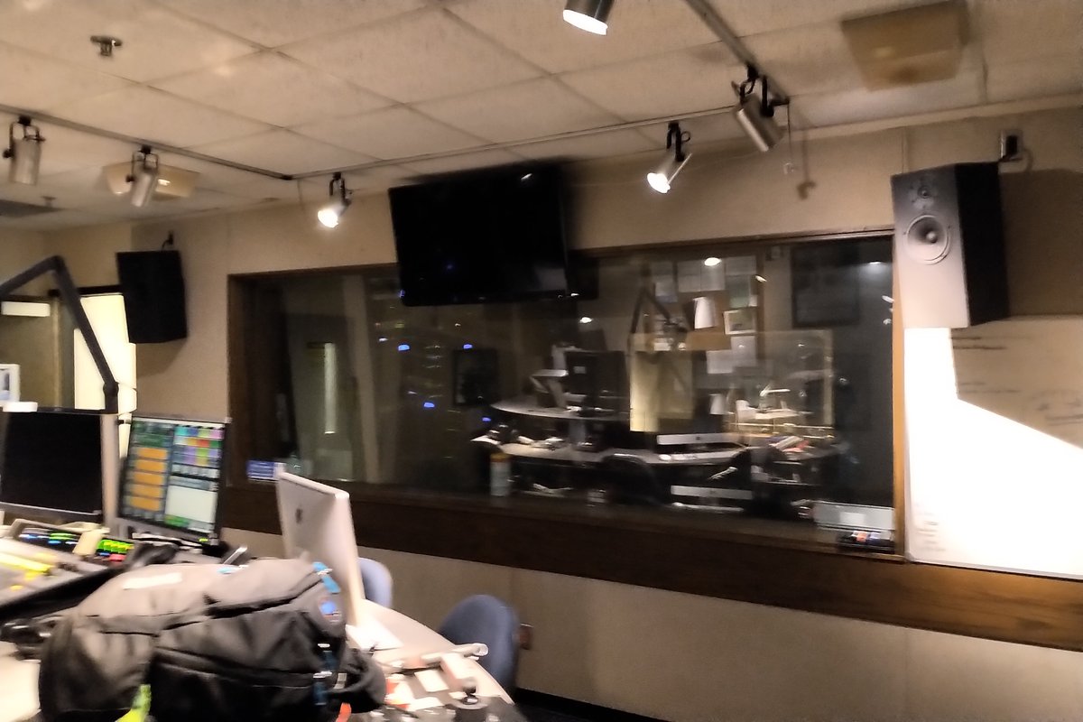Supercalibrator's tweet image. Supercalibrations donated a new audio system for Studio C at local public radio station KBEM. Custom made Scan Speak based speakers, NAD C298 Amp and Minidsp/Dirac room eq. Worked out great!
