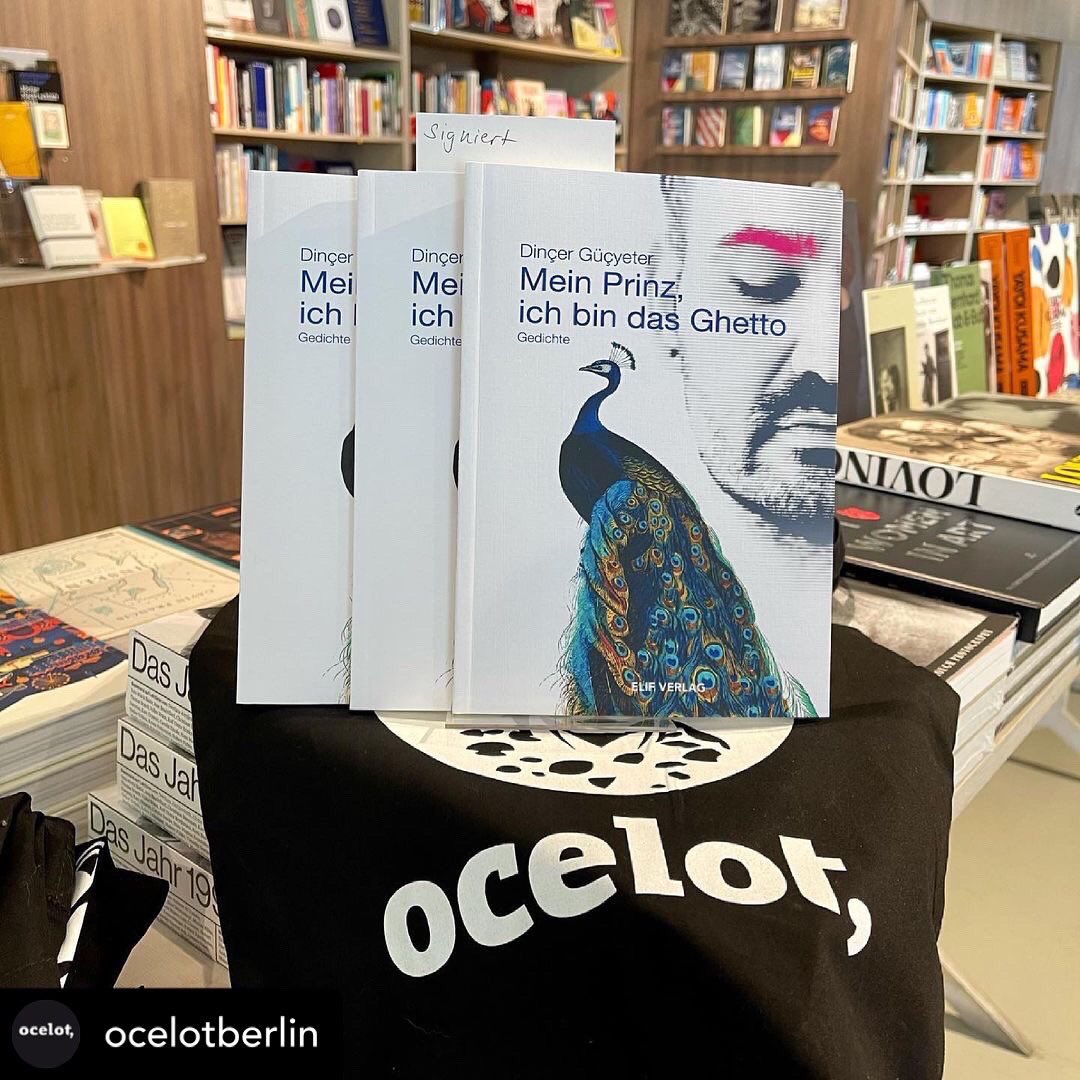 signierte exemplare von “mein prinz, ich bin das Ghetto” gibt es jetzt auch in der wunderbaren buchhandlung <a href="/ocelot_berlin/">ocelot,</a> 🦚💜